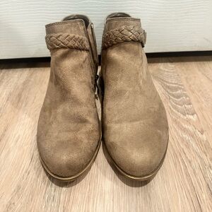 Life Stride Braided Tan Ankle Booties